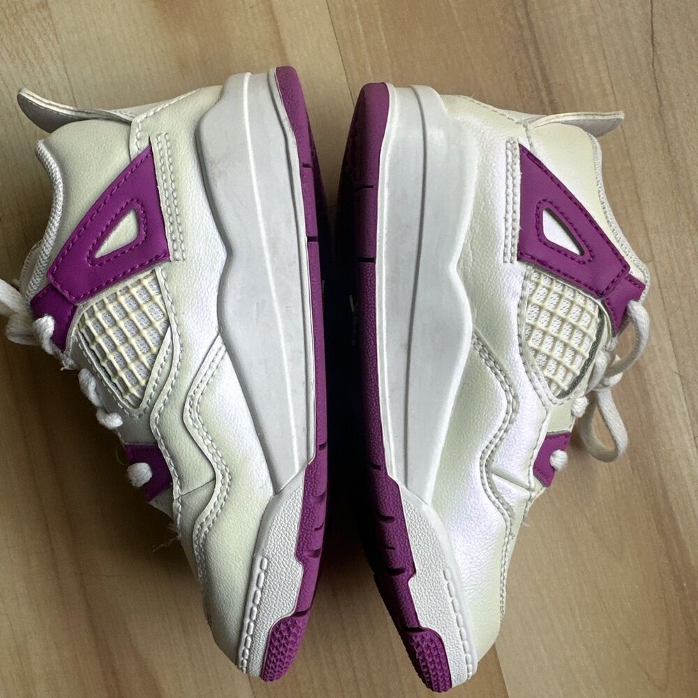 JORDAN RETRO 4 (TD) WHITE HYPER-VIOLET COLOR LACE UP SNEAKERS SIZE 9C